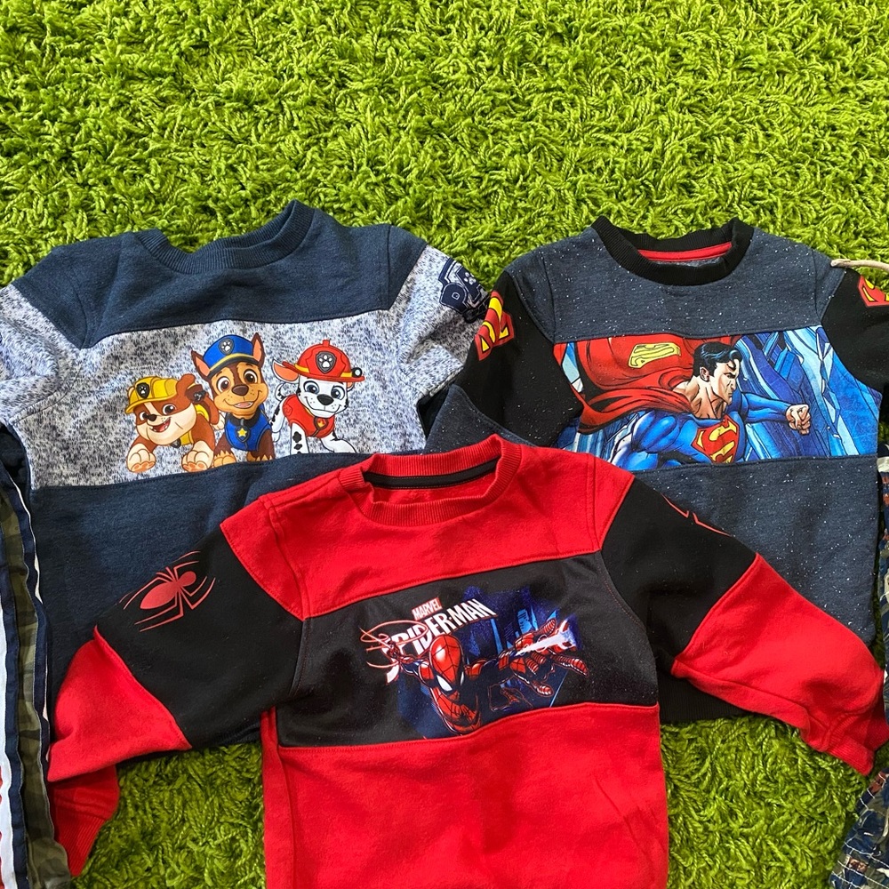 Boys sweatshirt